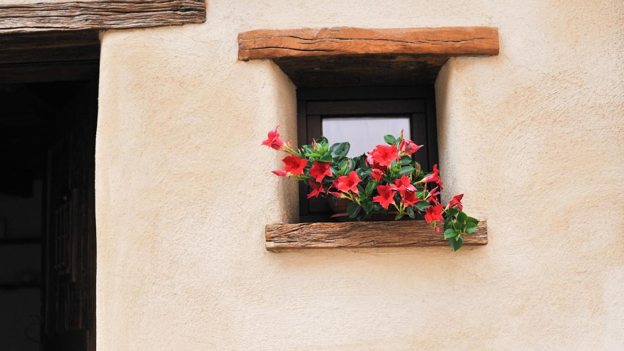 B&B E Home Restaurant S'Ispera Monolocale Uso Esclusivo Fonni Luaran gambar