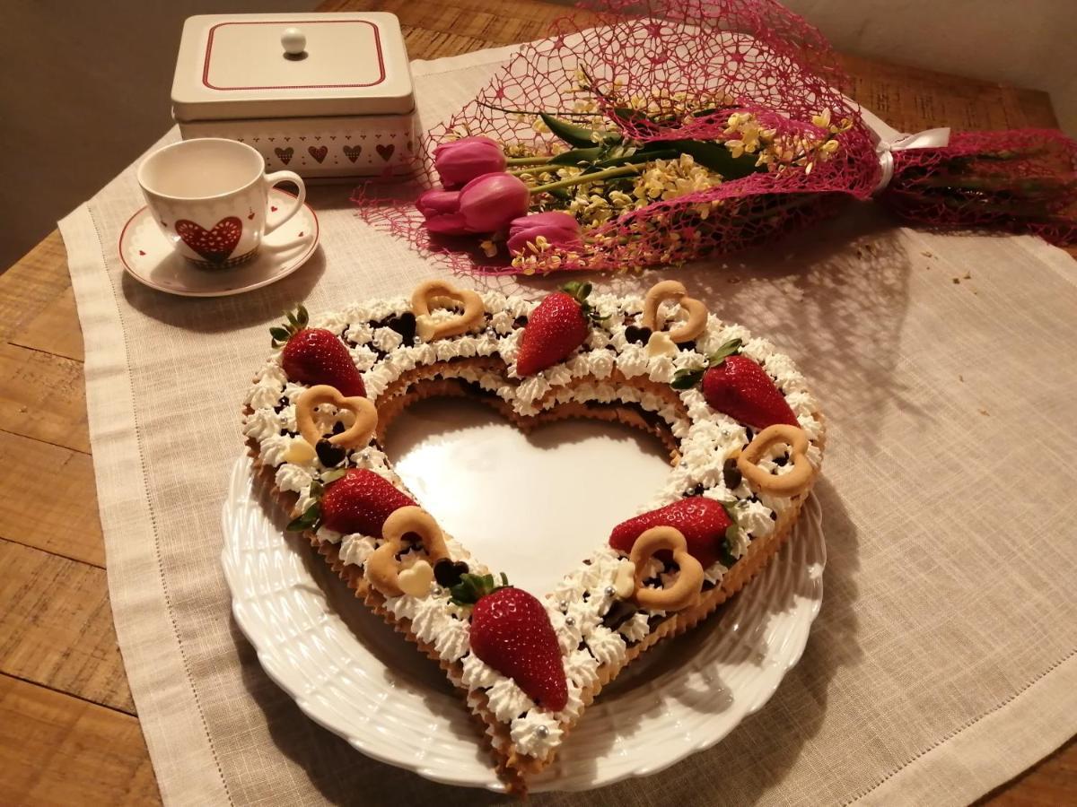 B&B E Home Restaurant S'Ispera Monolocale Uso Esclusivo Fonni Luaran gambar