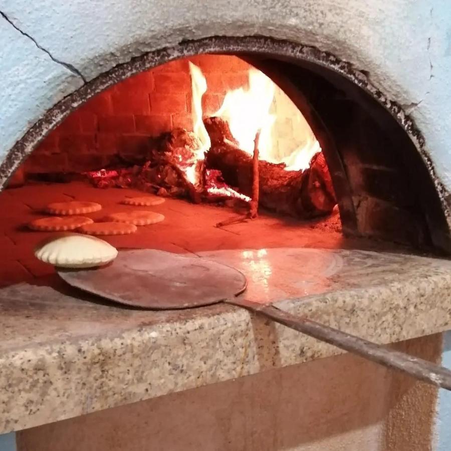 B&B E Home Restaurant S'Ispera Monolocale Uso Esclusivo Fonni Luaran gambar