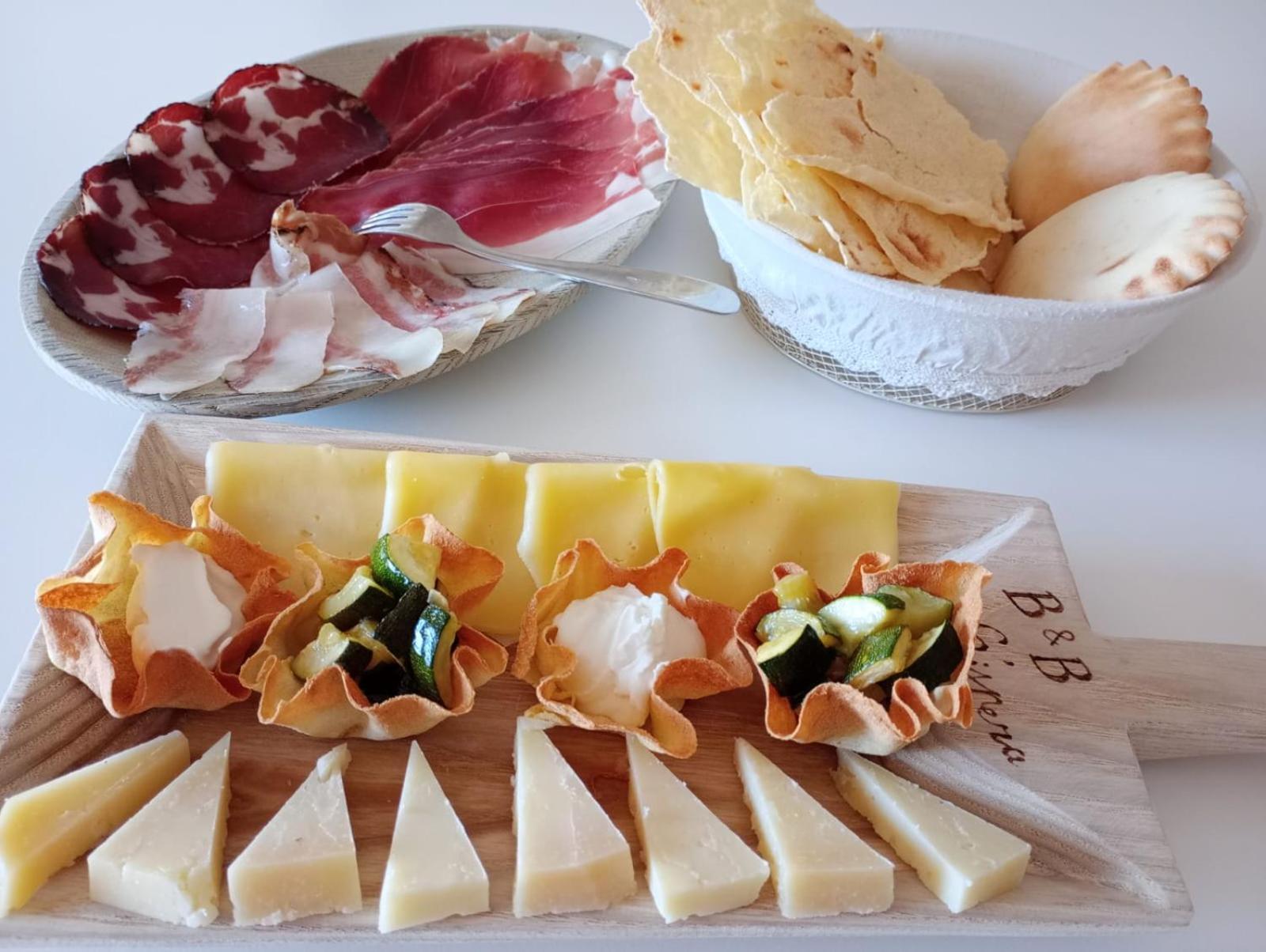 B&B E Home Restaurant S'Ispera Monolocale Uso Esclusivo Fonni Luaran gambar